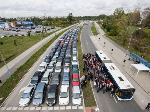 Bus vs cars 1200 900 px